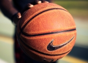 九游娱乐入口-伦纳德火力全开，勇士客场力克青岛队，豪取连胜彰显冠军底蕴