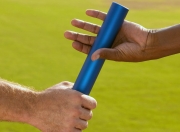 九游娱乐官方-跨越时空的传奇，从中国援建伊拉克到伊萨克季后赛的接管时刻