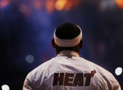 九游体育官方入口-骑士轻取步行者，陶汉林惊艳四座，一场属于团队与个人的完美胜利