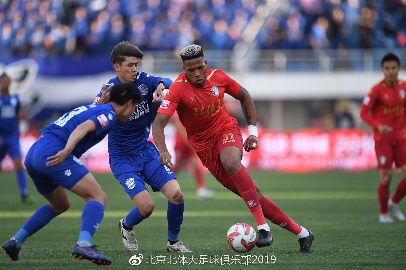 关于伊斯特城逆转战胜，球队士气高涨目标增加的信息